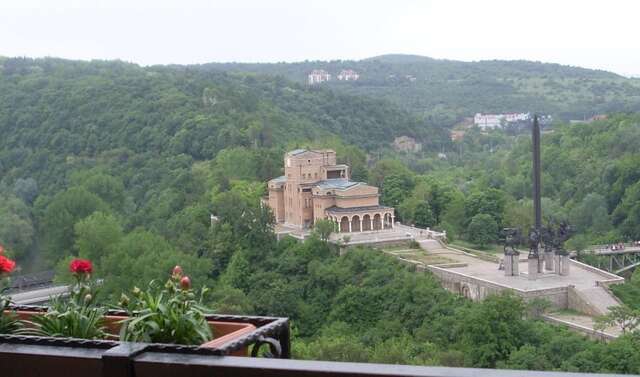 Отель Meridian Hotel Bolyarski Велико-Тырново-4
